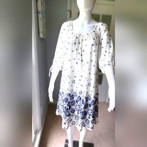 Navy and White 3/4 Sleeve Floral Dress